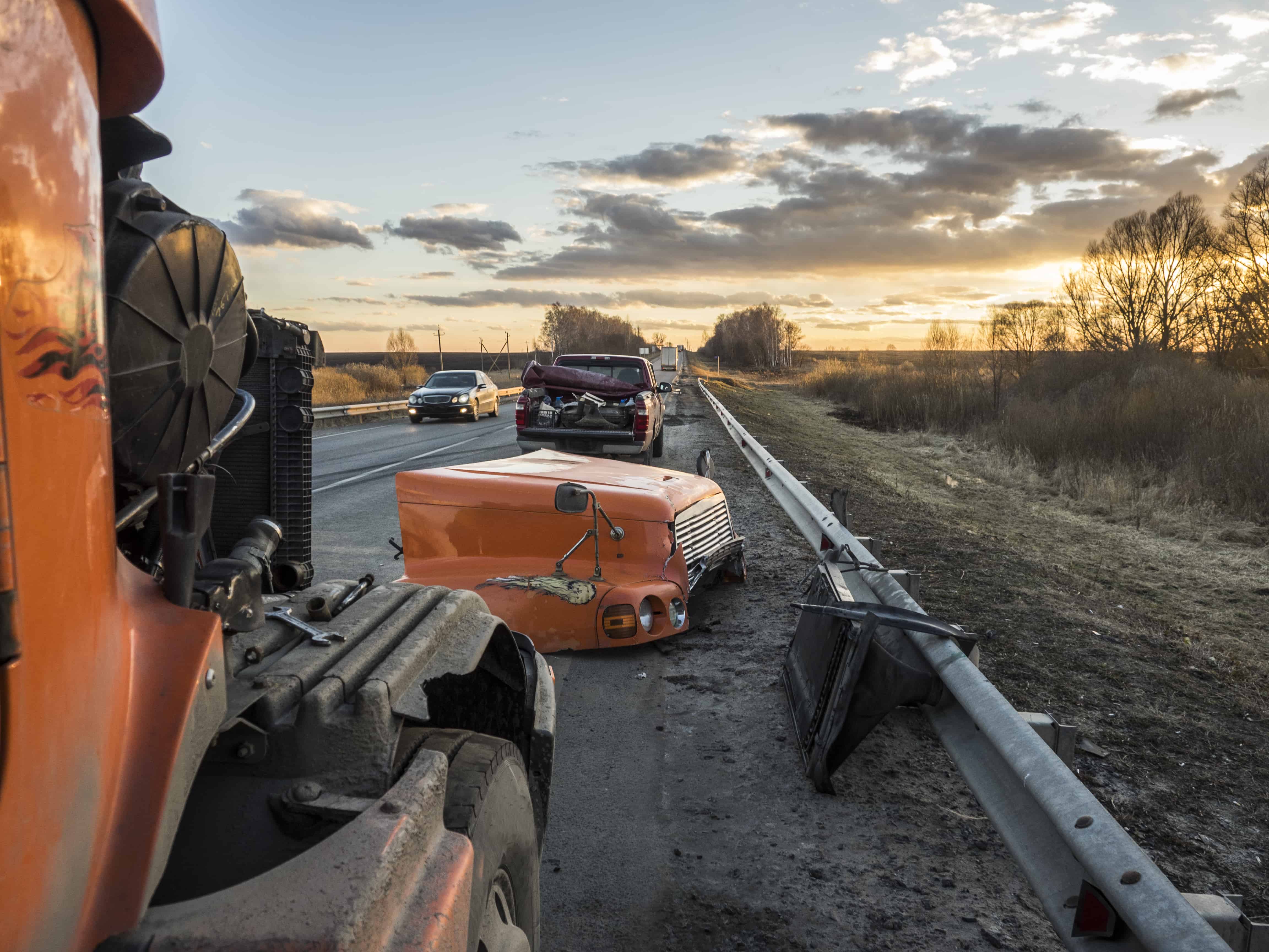 Big Rig Crash on Interstate 10 Results in Injuries [Buckeye, NM]
