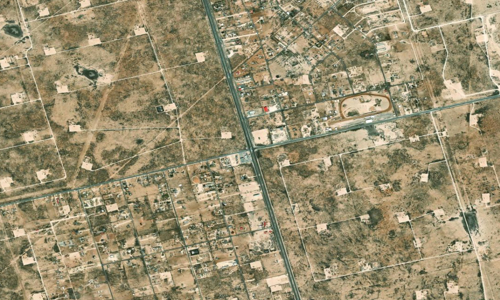 Wider satellite view of US 385 and West Apple Street in Ector County